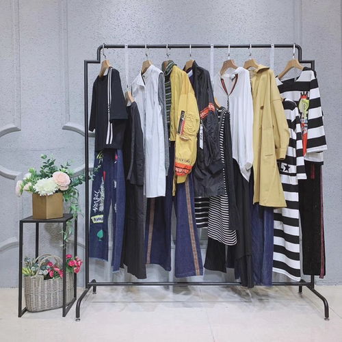 哈爾濱四季青服裝批發(fā)市場(chǎng) 茜舞女裝及品牌尾貨采購(gòu)指南